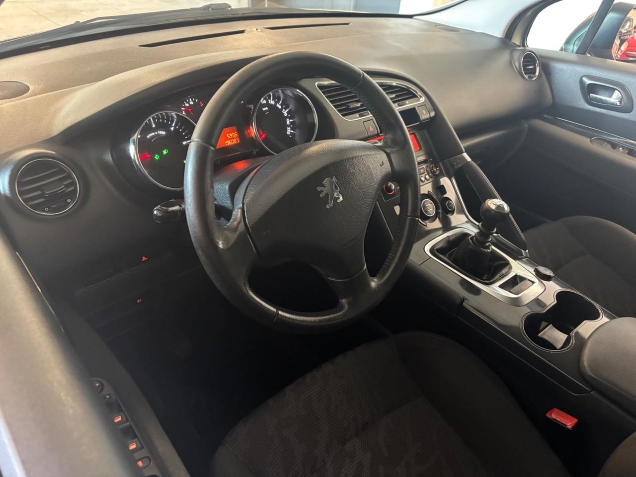 Peugeot 3008 1.6 HDi Business