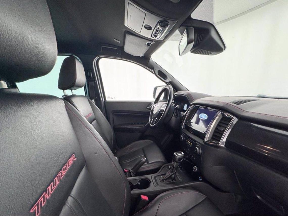 FORD Ranger 2 0 tdci double cab wildtrak thunder 213cv auto