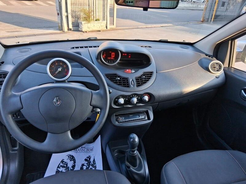 Renault Twingo 1.2 16V Dynamique (916)