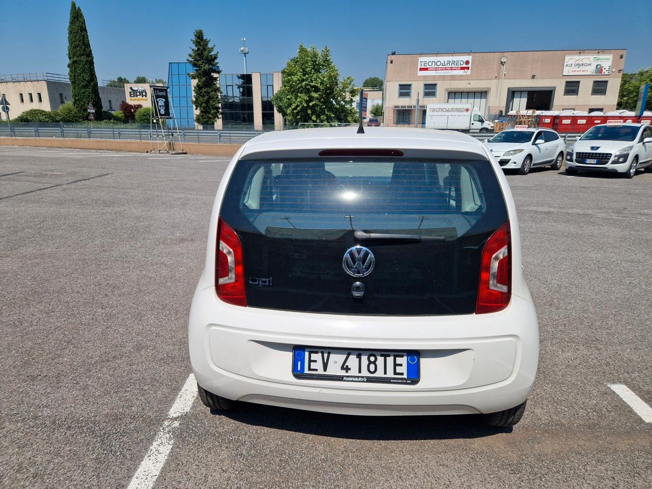 Volkswagen up! 1.0 75 CV 3p. move