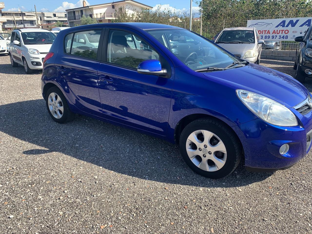 Hyundai i20 1.4 CRDi 5p - 2011