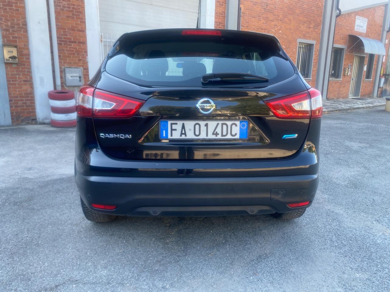 Nissan Qashqai 1.5 dCi Visia