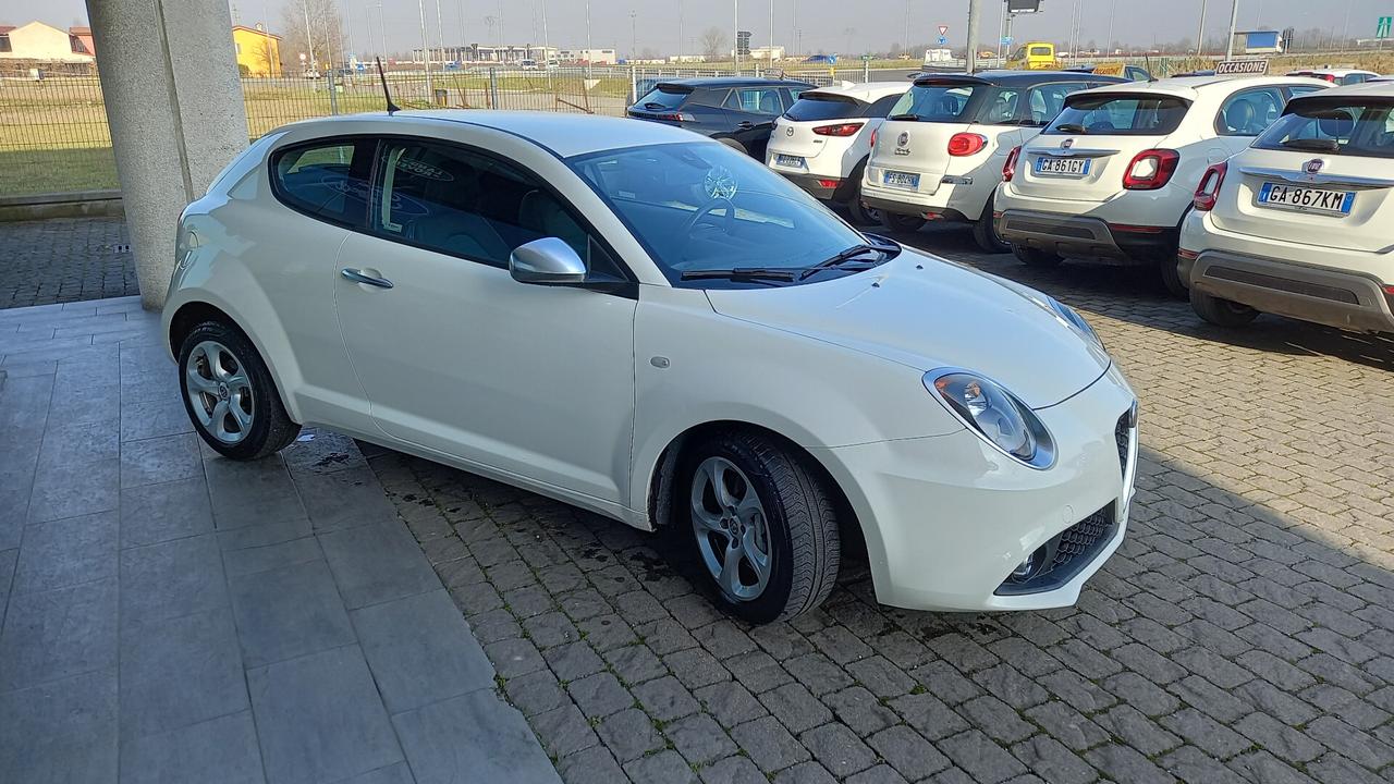 Alfa Romeo MiTo 1.4 T 140 CV M.air S&S TCT Distinctive