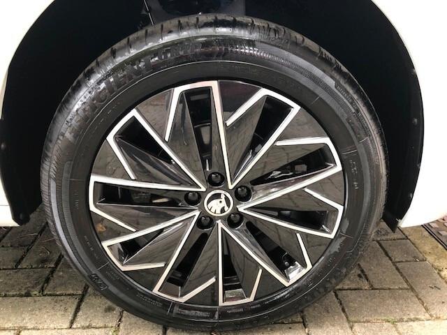 Skoda Kamiq 1.0 Tsi 95cv 130 Edition-Promo