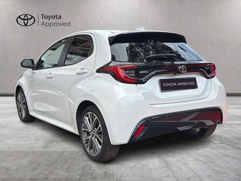 Toyota Yaris Yaris 1.5h 130 Lounge