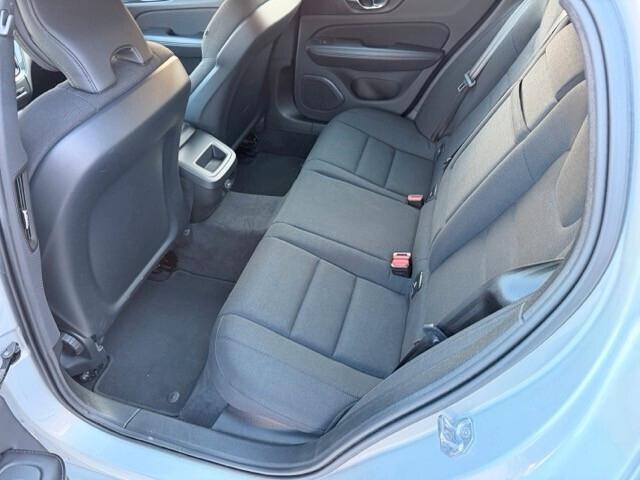 Volvo V60 2.0 b4 197cv Momentum Business auto