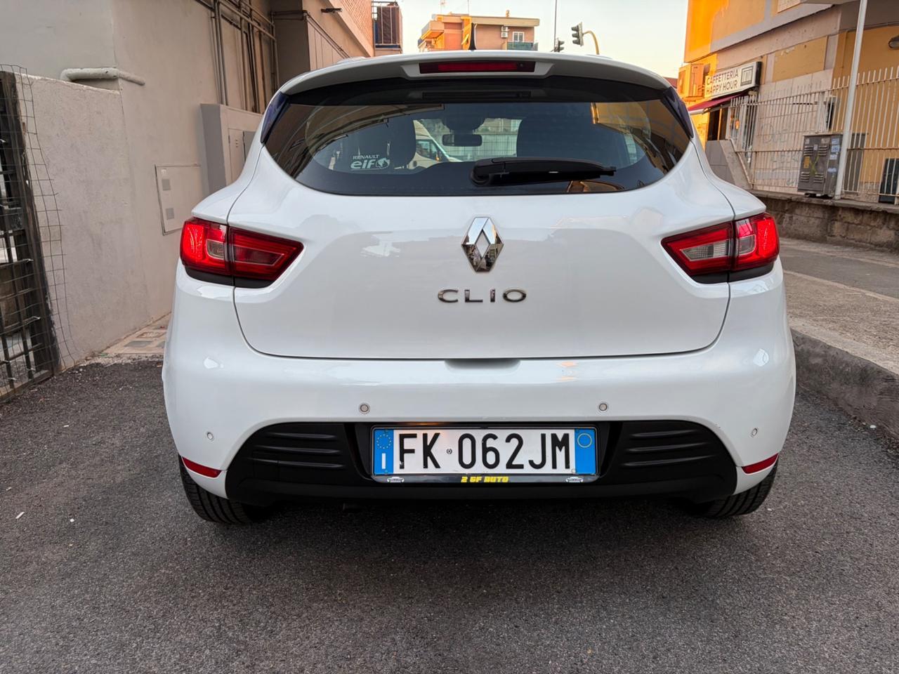 Renault Clio dCi 8V 90CV EDC Start&Stop 5 porte Energy Excite