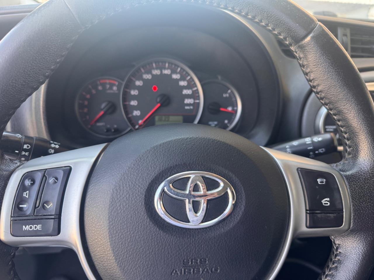 Toyota Yaris 1.3 5 porte Active