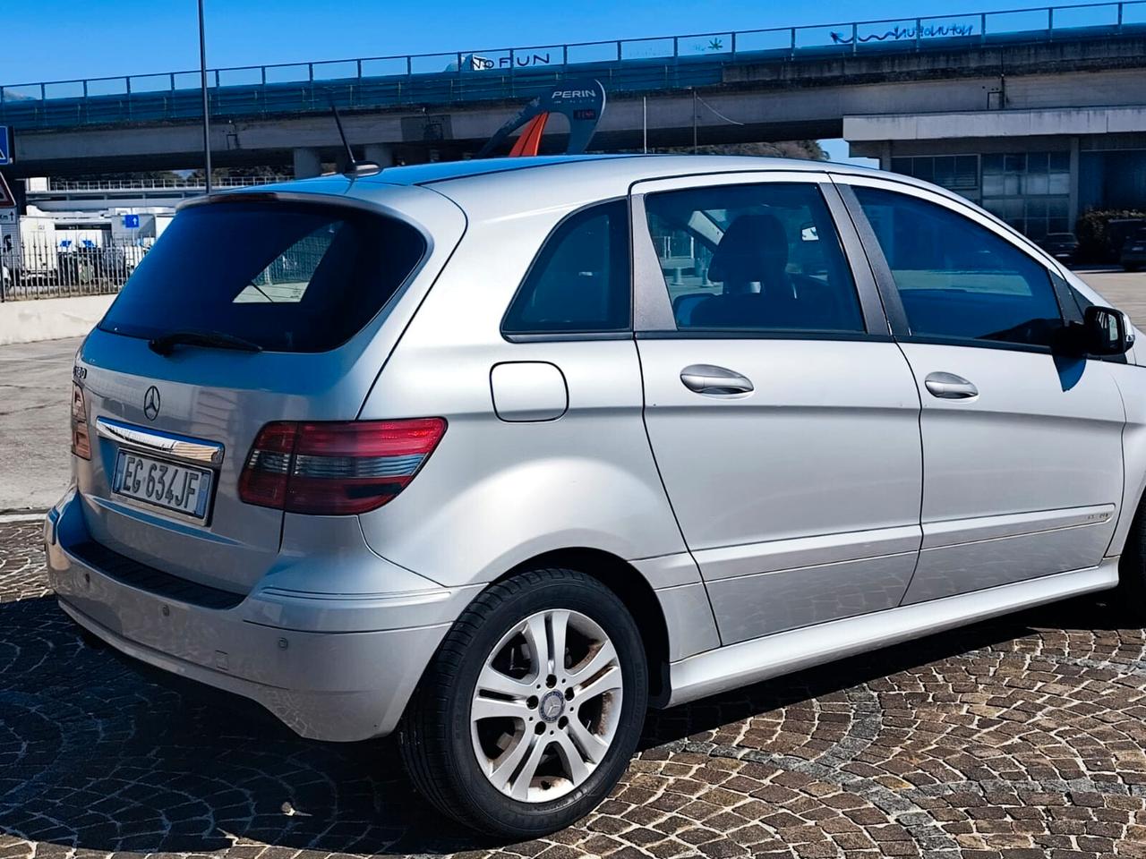 Mercedes-benz B 180 B 180 BlueEFFICIENCY Executive