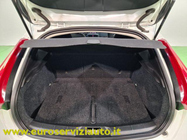 VOLVO V40 Cross Country D2 Geartronic Business
