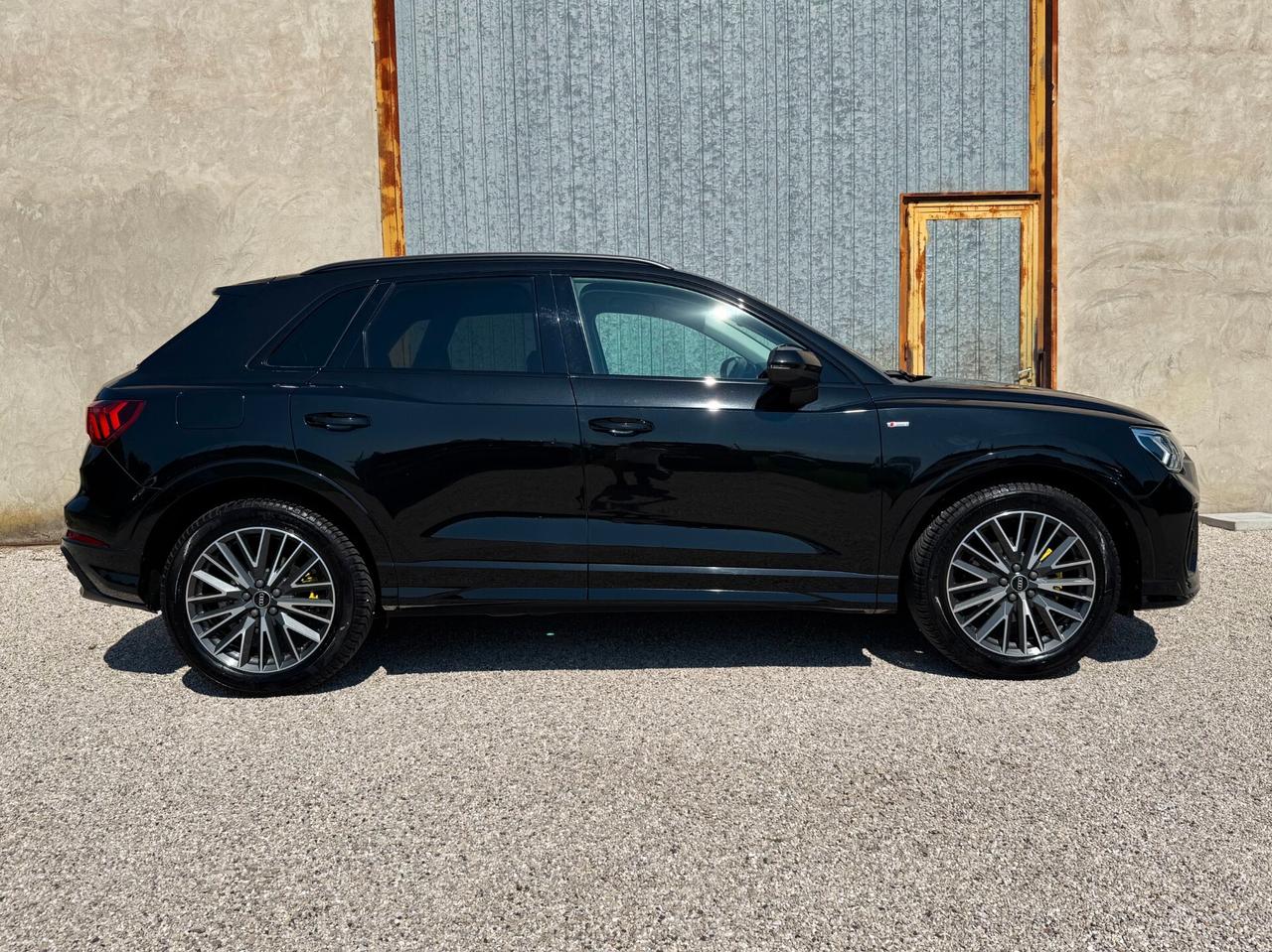 Audi Q3 35 TDI S line edition | TAGLIANDI AUDI