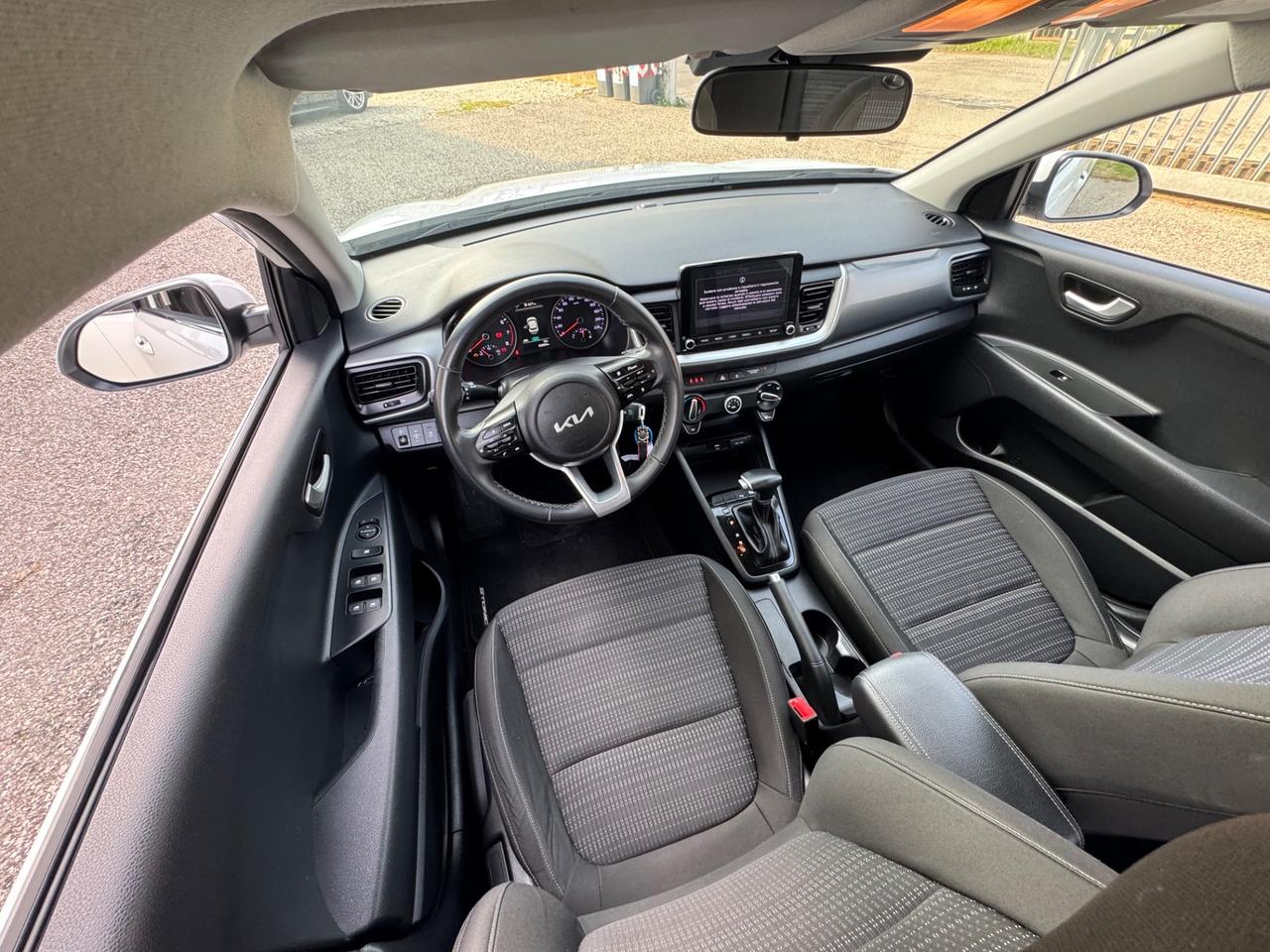 Kia Stonic 1.0 T-GDi 120 CV MHEV DCT Style