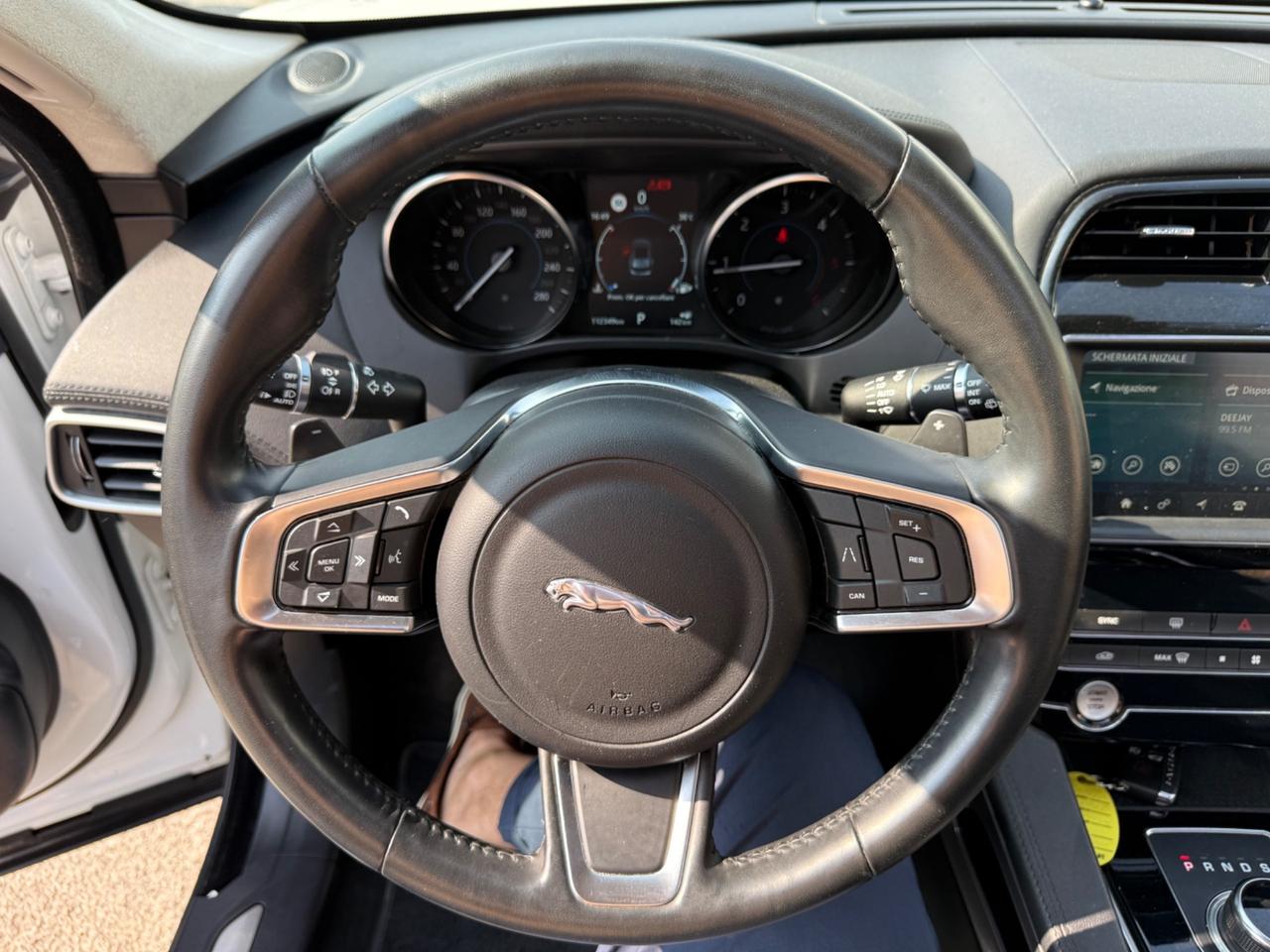 Jaguar F-Pace 2.0 D 180 CV AWD aut. Prestige