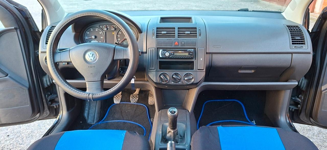 VOLKSWAGEN POLO 1.4 5P CONFORTILINE CON GPL DI SERIE