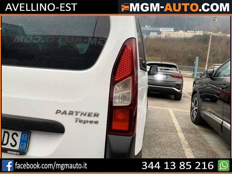 Peugeot Partner Tepee BlueHDi 100 Outdoor