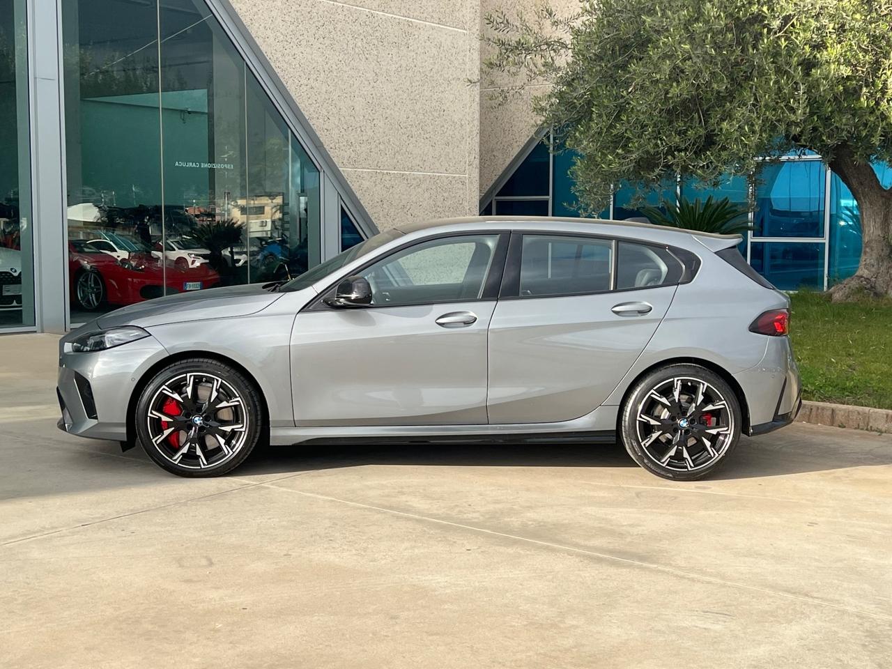 BMW 118 d MSport Pro possibilità noleggio no scoring