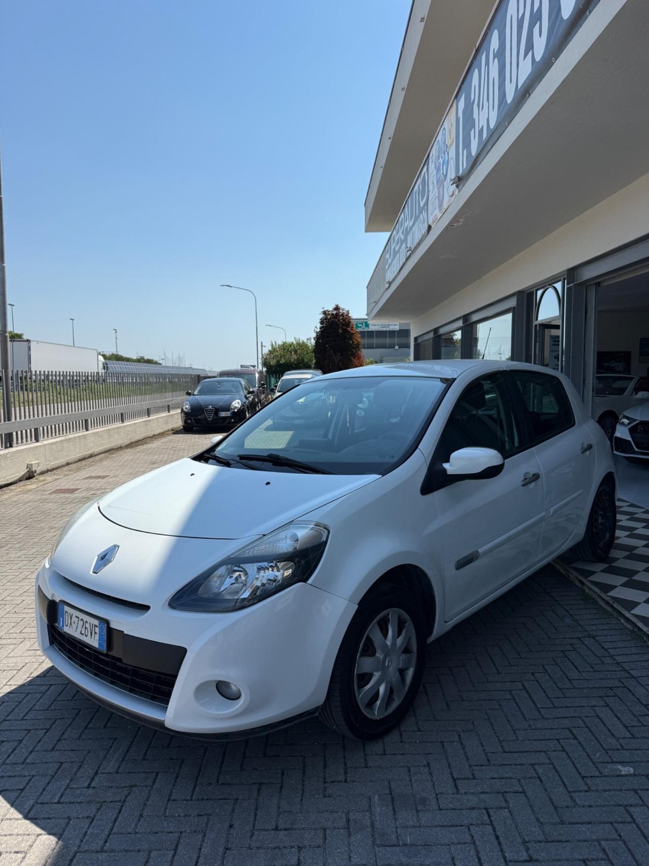 Renault Clio 1.2 16V 5 porte GPL Dynamique