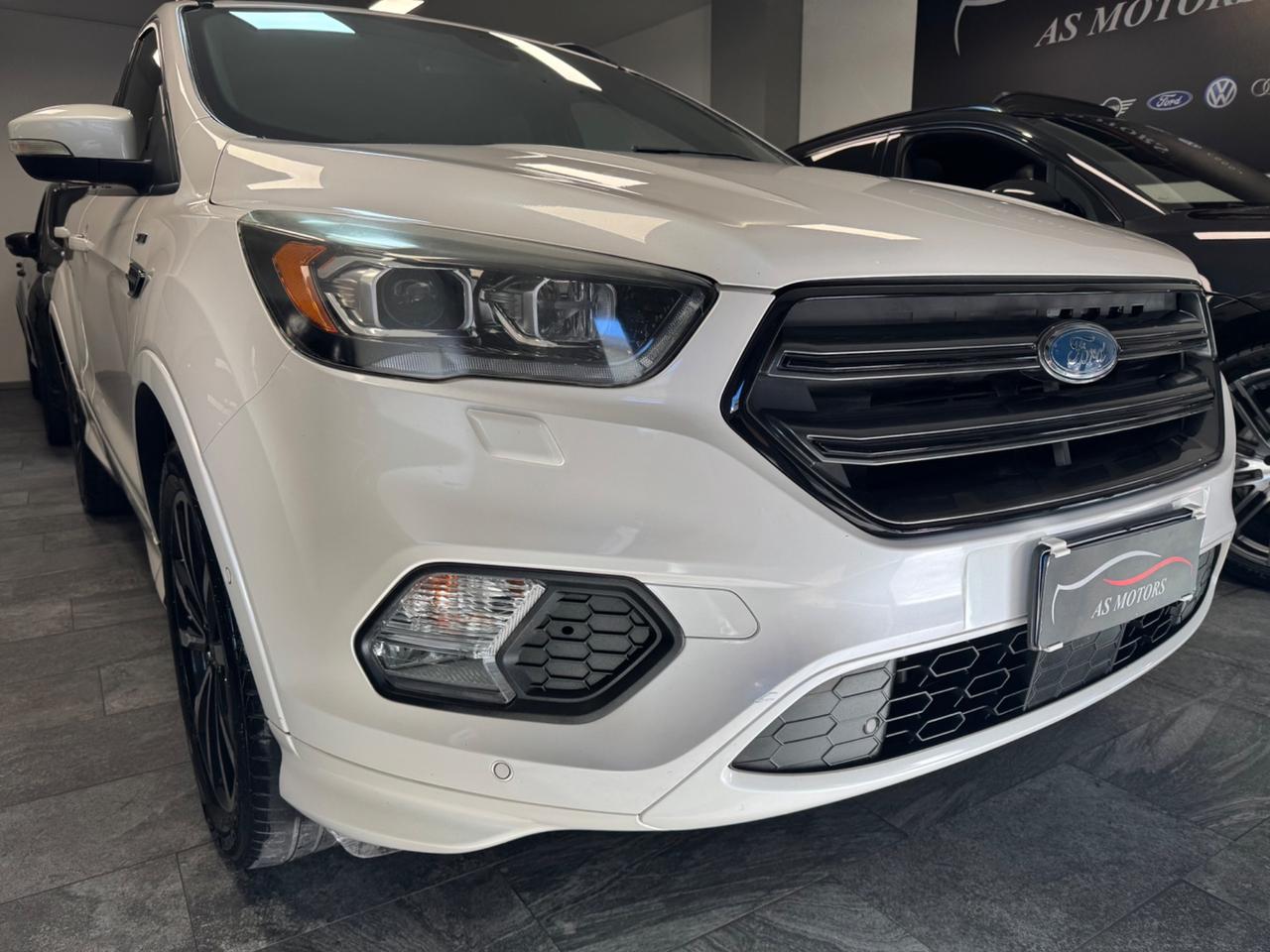 Ford Kuga 1.5 TDCI 120 CV ST-Line Finanziabile