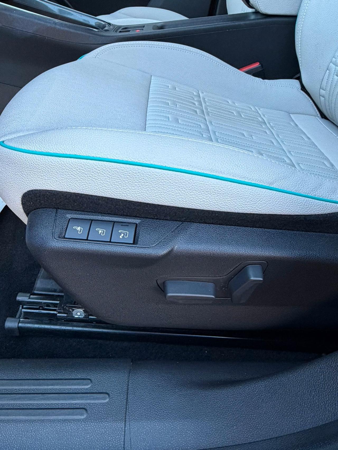 Fiat 600 Hybrid 100 CV DCT MHEV La Prima