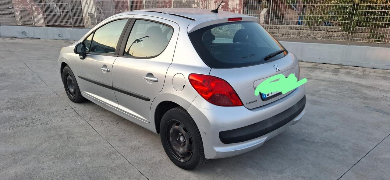 GPL 2009 Peugeot 207 1.4 8V 75CV 5p. Energie Sport ECO GPL