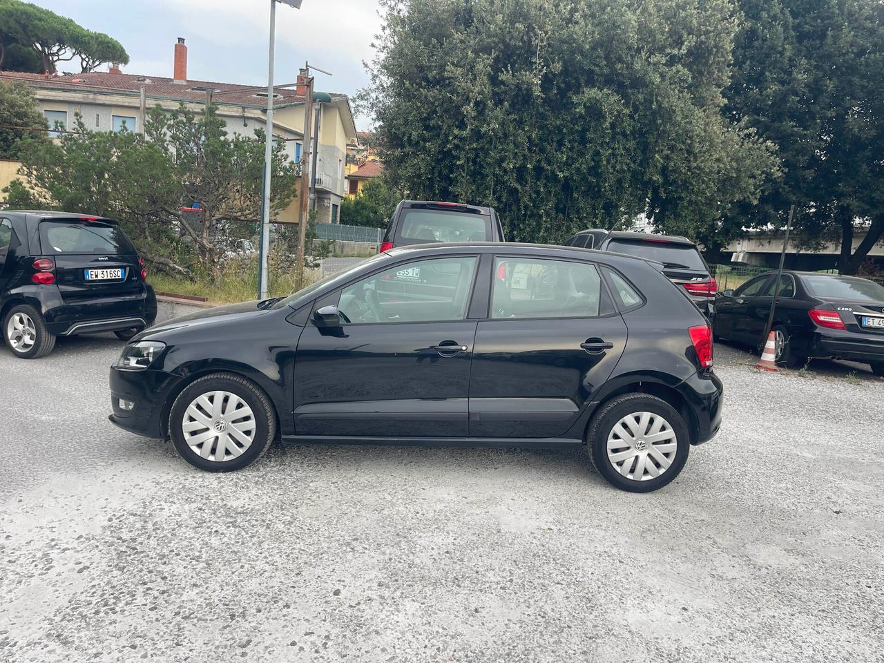 VOLKSWAGEN POLO - HIGHLINE - BLUE MOTION TECNOLOGY