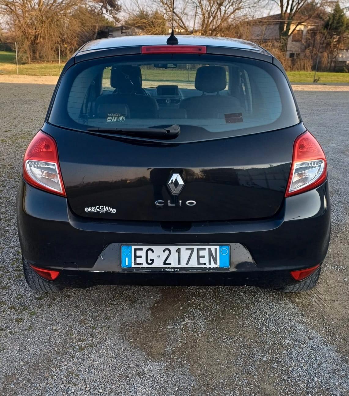 Renault Clio 1.2 16V 5 porte Dynamique