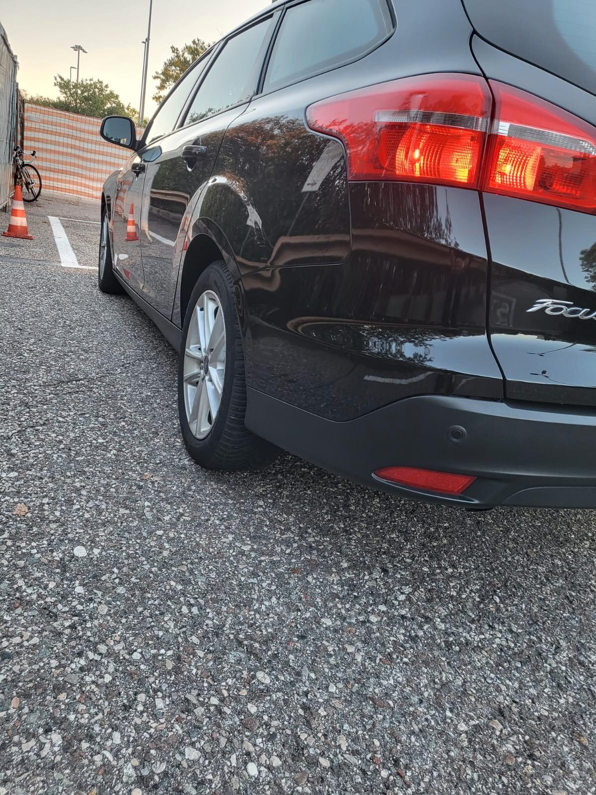 Ford Focus 1.5 TDCi 120 CV Start&Stop Powershift SW Titanium