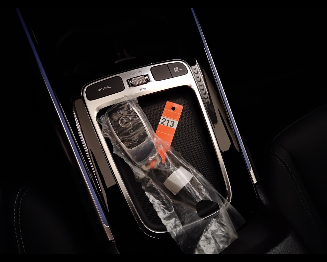 Mercedes-Benz EQA - H243 2024 - EQA 300 AMG Line Advanced Plus 4matic