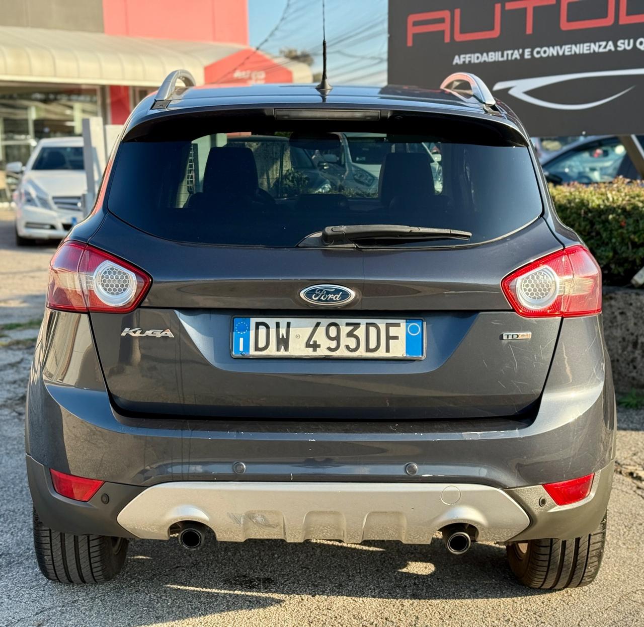 Ford Kuga 2.0 TDCi 136 CV 4WD 4x4 Titanium 176.000Km