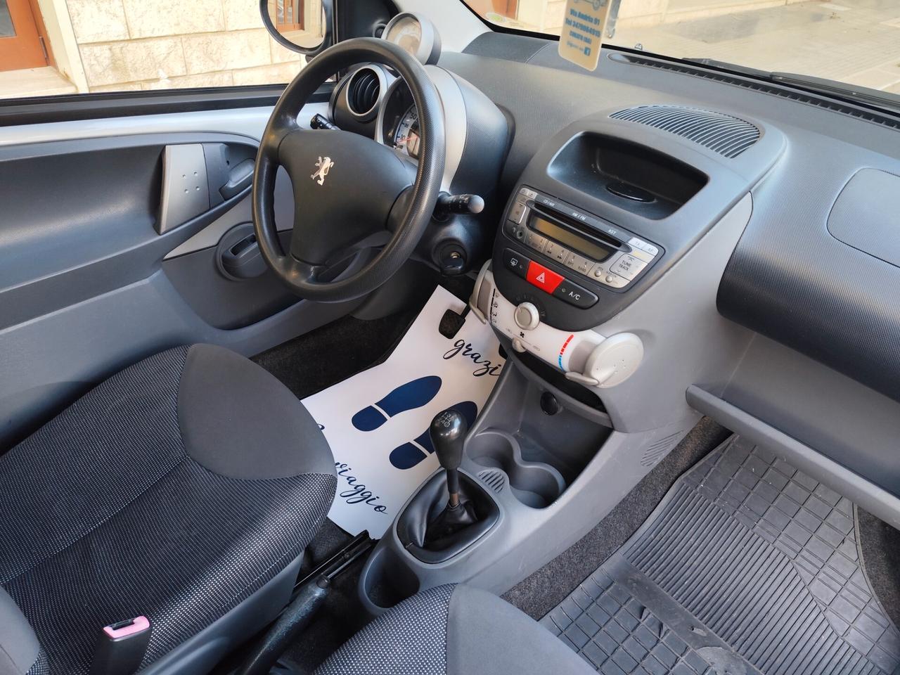 Peugeot 107 1.0 BENZINA 68CV 3p