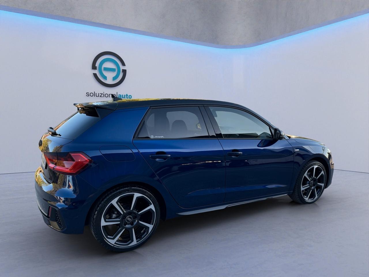 Audi A1 SPB 30 TFSI S tronic Identity Black
