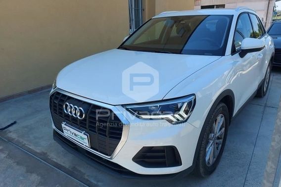 Audi Q3 Q3 35 TDI quattro Business