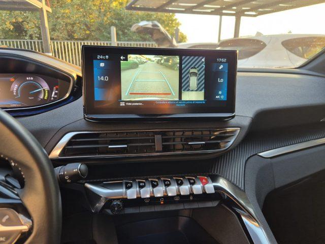 PEUGEOT 3008 Hybrid 136 e-DCS 6 Allure Pack
