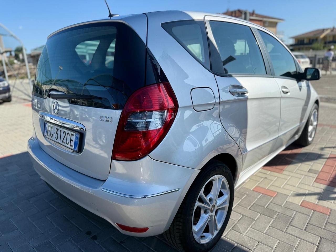 Mercedes-benz A 180cdi 109CV NEOPATENTATI