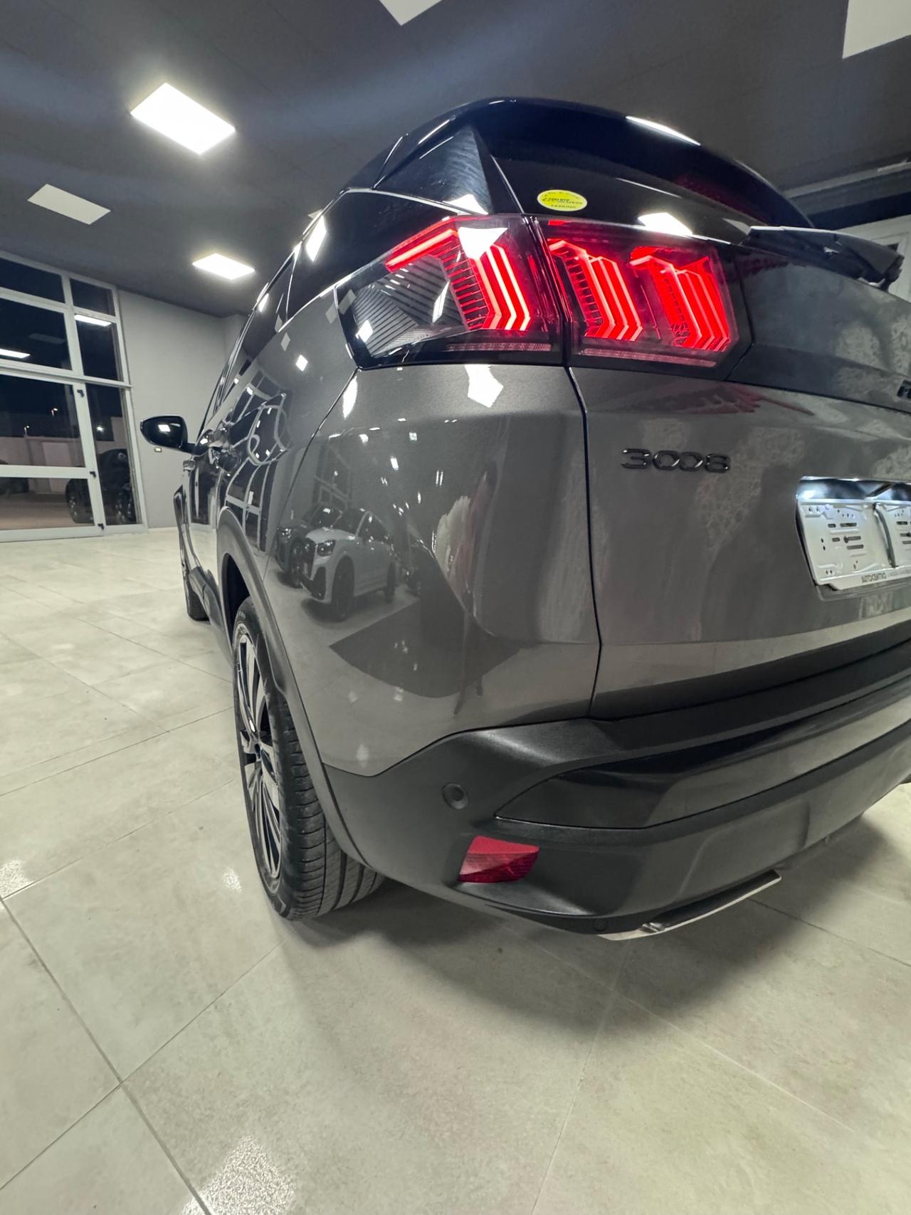 PEUGEOT 3008 MY2022 GTLINE TETTO APRIBILE 1.5 HDI130CV AT8