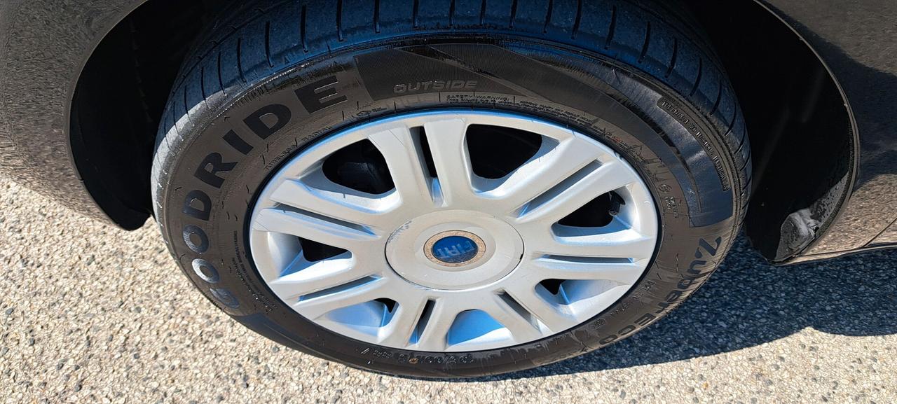 Fiat Idea 1.3 Multijet 16V 70 CV BlackStar