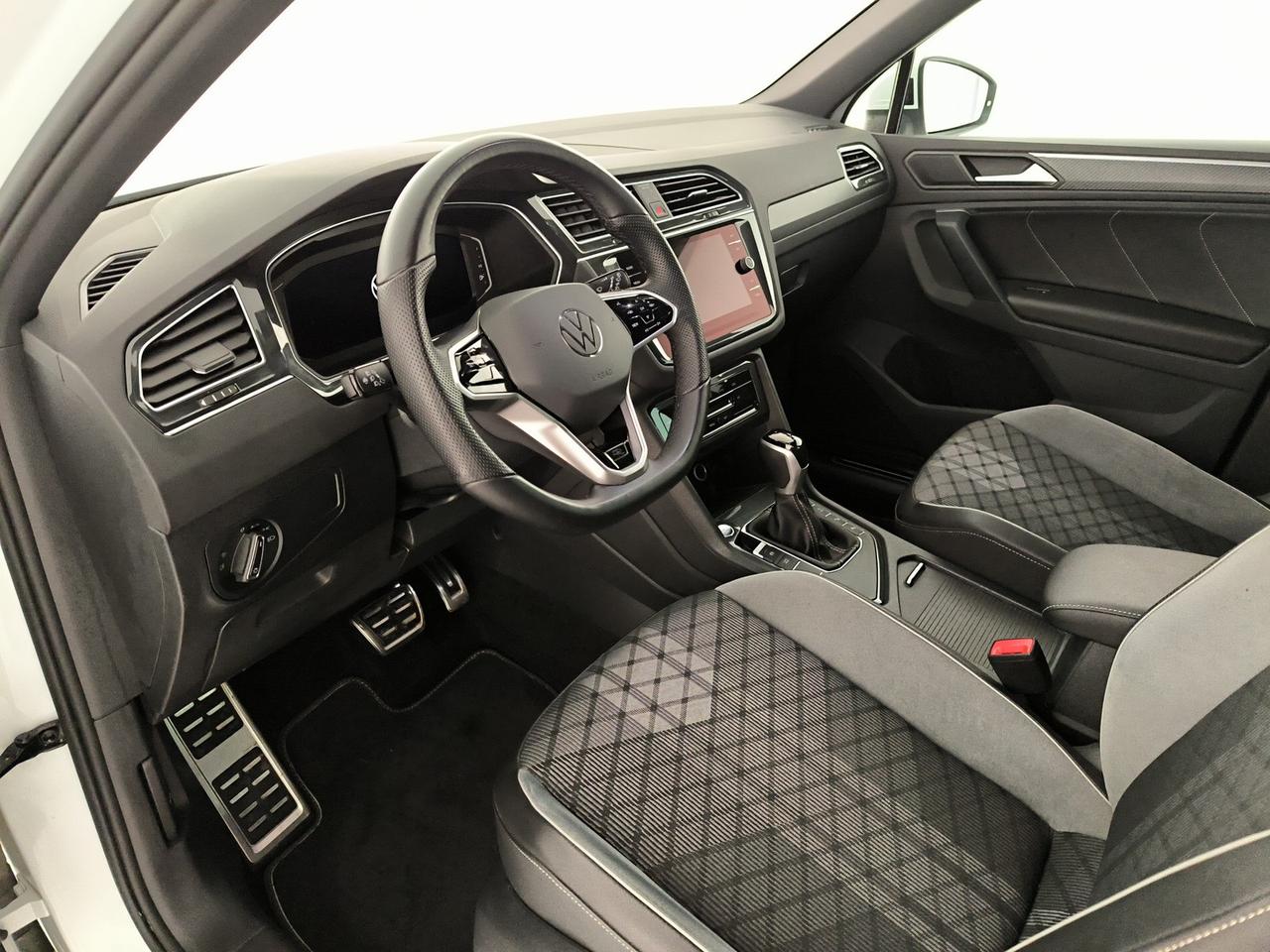 Volkswagen Tiguan 2.0 tdi r-line 150cv dsg