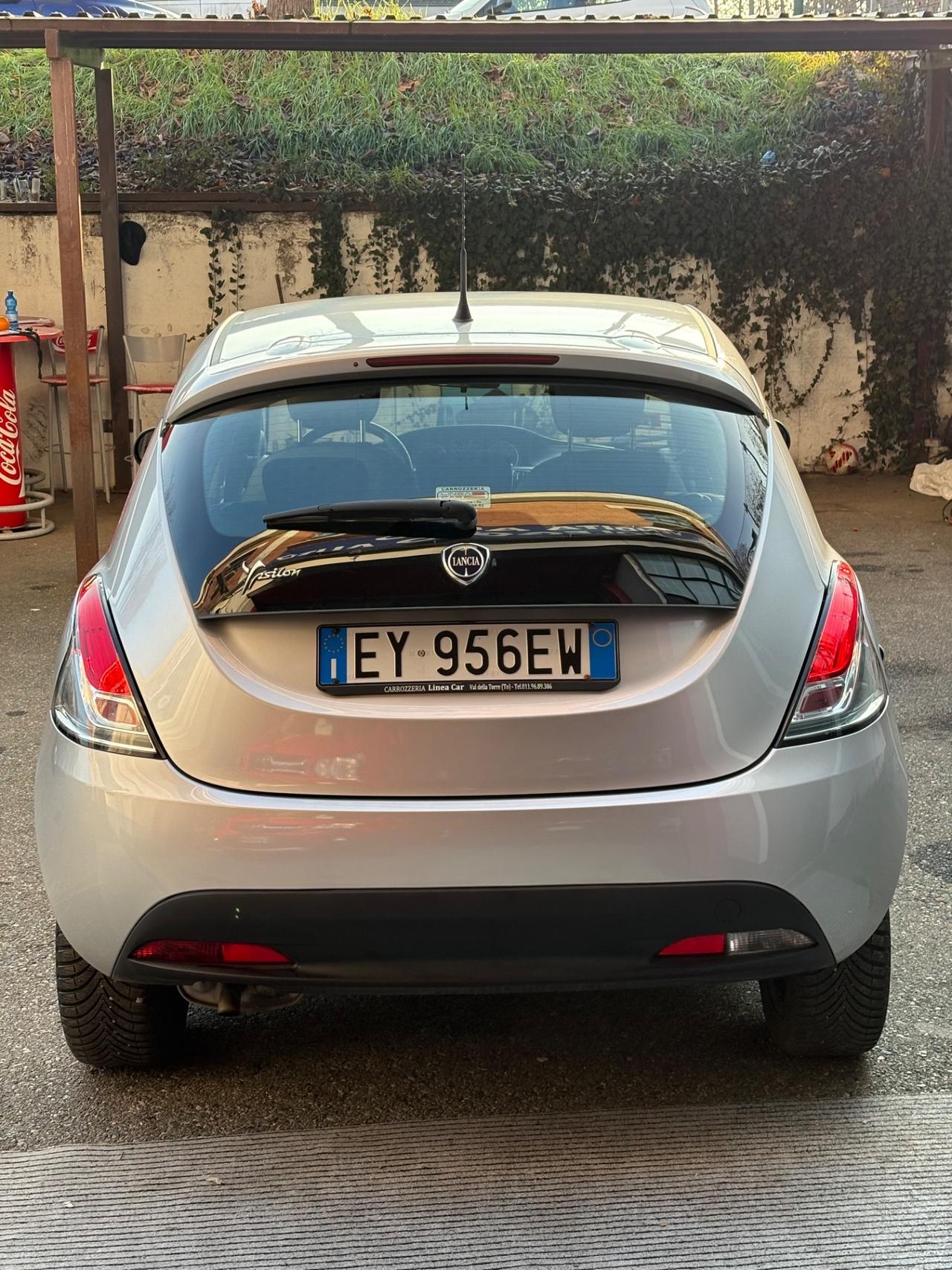 Lancia Ypsilon 1.2 69 CV 5 porte GPL Ecochic Gold