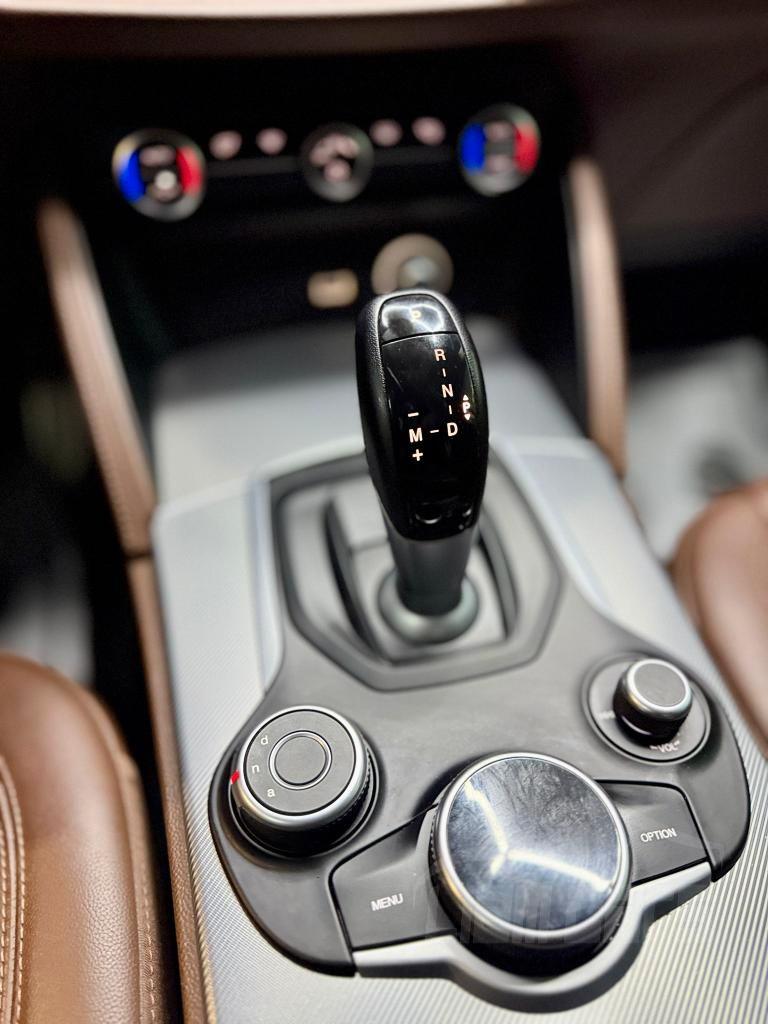 Alfa Romeo Stelvio 2.2 t Super Q4 210cv auto