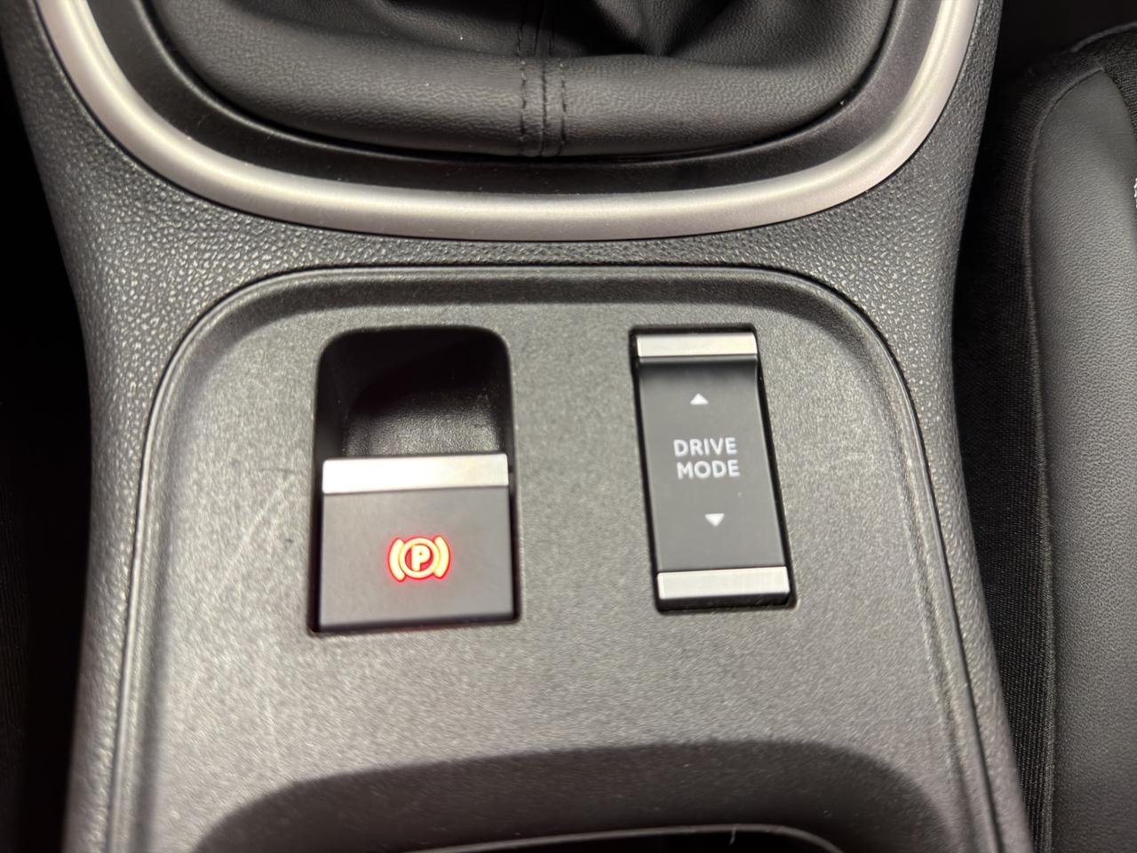 Jeep Avenger 1.2 Summit - Unipro - Pari nuovo - Promo Finanziamento - Cerchi in lega - Led - Schermo - Camera 360°