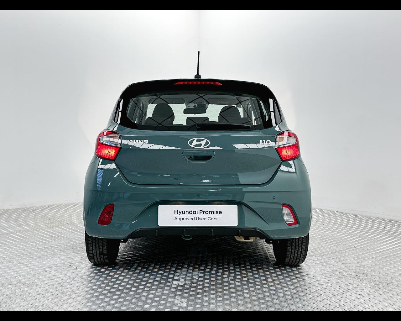 HYUNDAI i10 3ª serie - i10 1.0 MPI AT Connectline