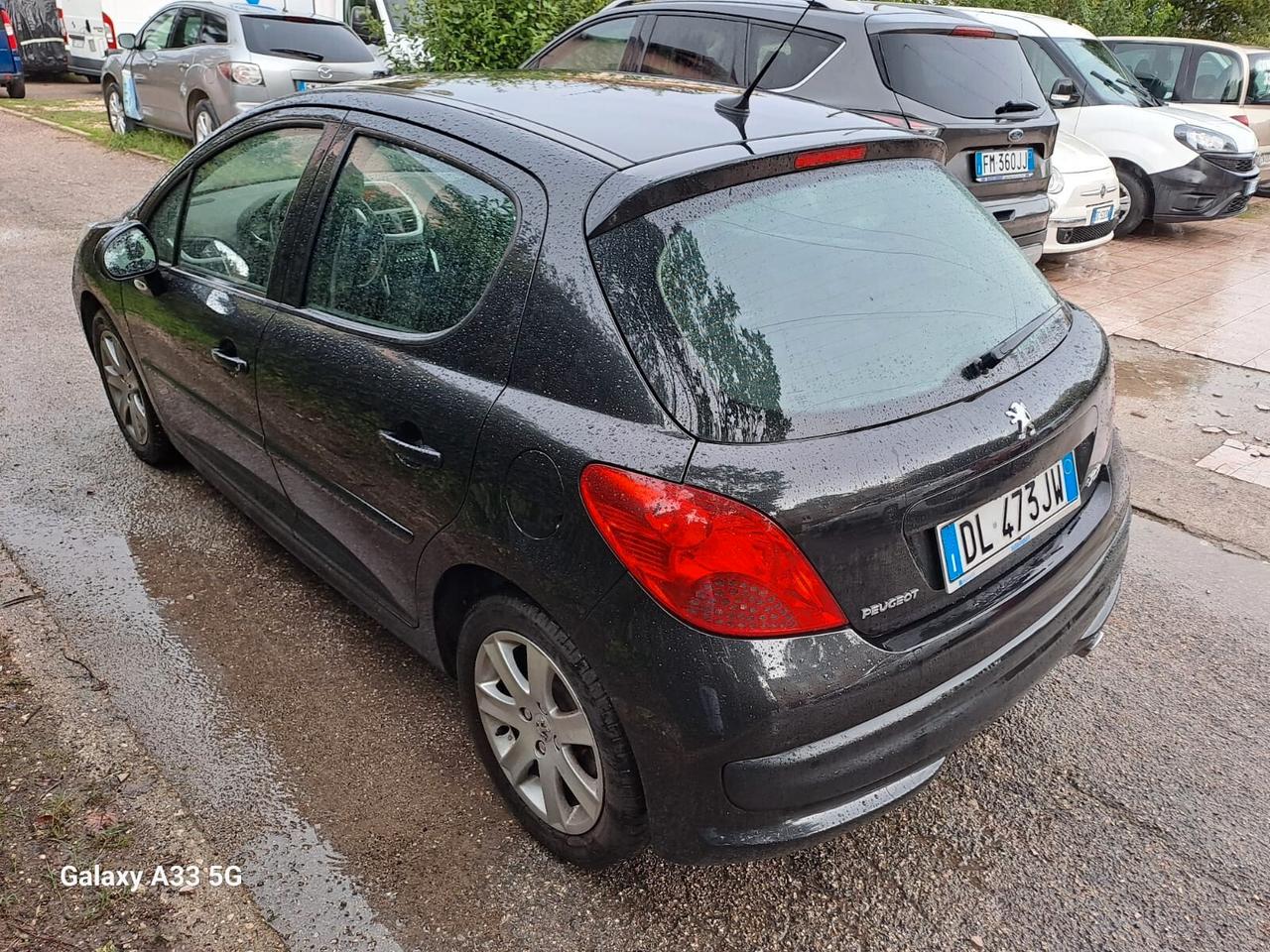 Peugeot 207 berlina 5 poprte