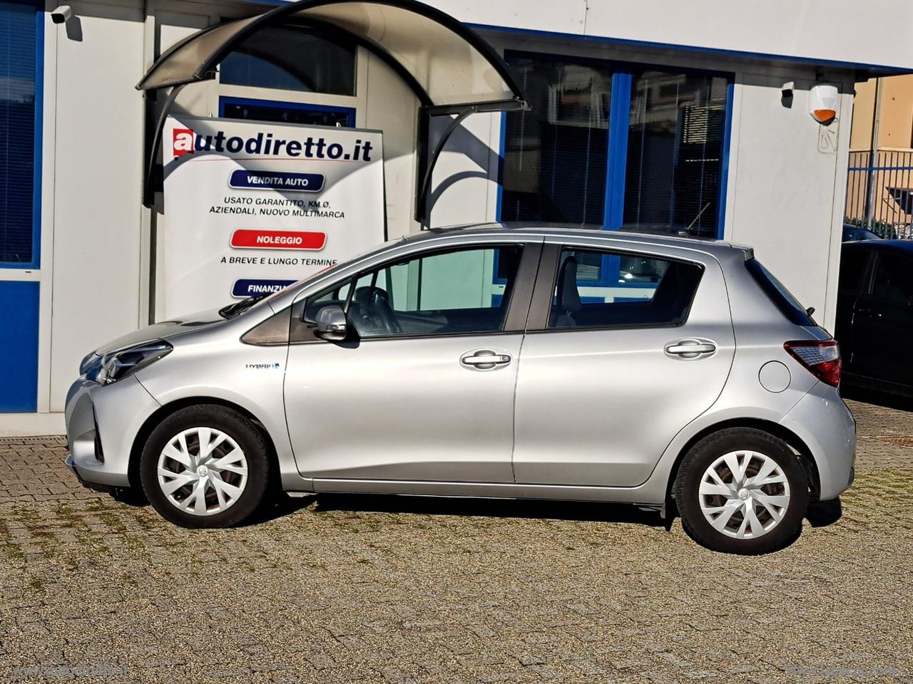 TOYOTA Yaris 1.5 Hybrid 5p. Business