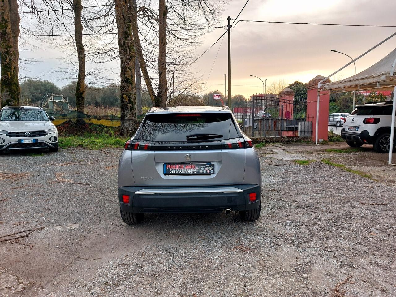 Peugeot 2008 1.5HDi 130 EAT8 All.- 23.000 Km.-2023