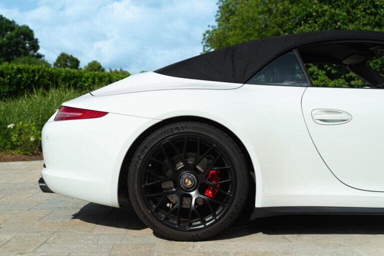 2015 PORSCHE 991 (911) CARRERA GTS CABRIOLET - RDS01947
