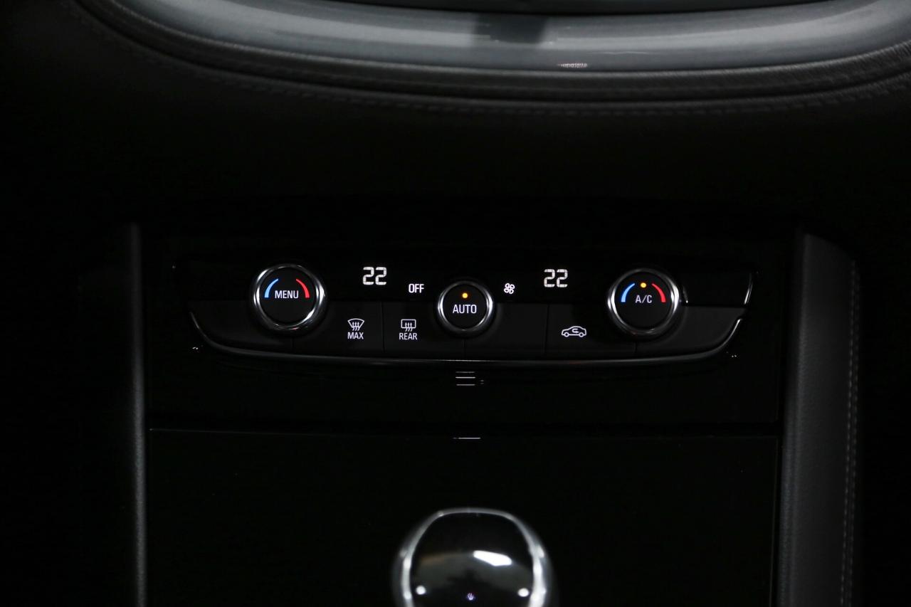 Opel Grandland X 1.5 D 130 cv Elegance AT8