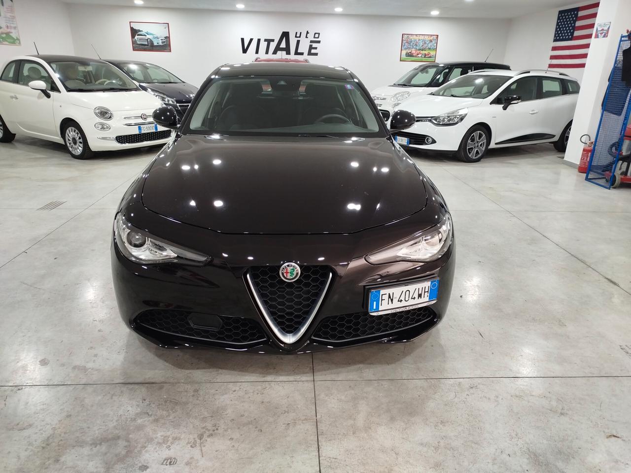 Alfa Romeo Giulia 2.2 Turbodiesel 150 CV Business Launch Edition