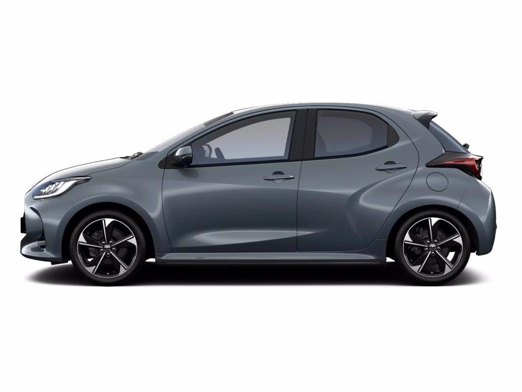 TOYOTA Yaris 1.5h 130 premium del 2026