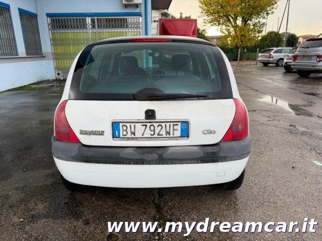 RENAULT Clio 1.2 cat 5 porte Expression