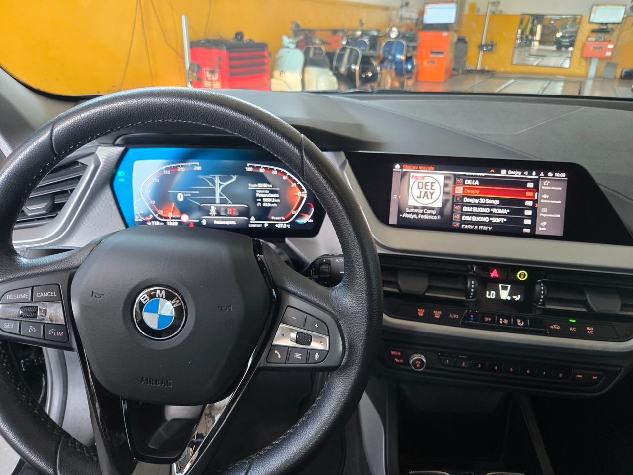 Bmw 116d Business SENZA VINCOLI IVA ESPOSTA
